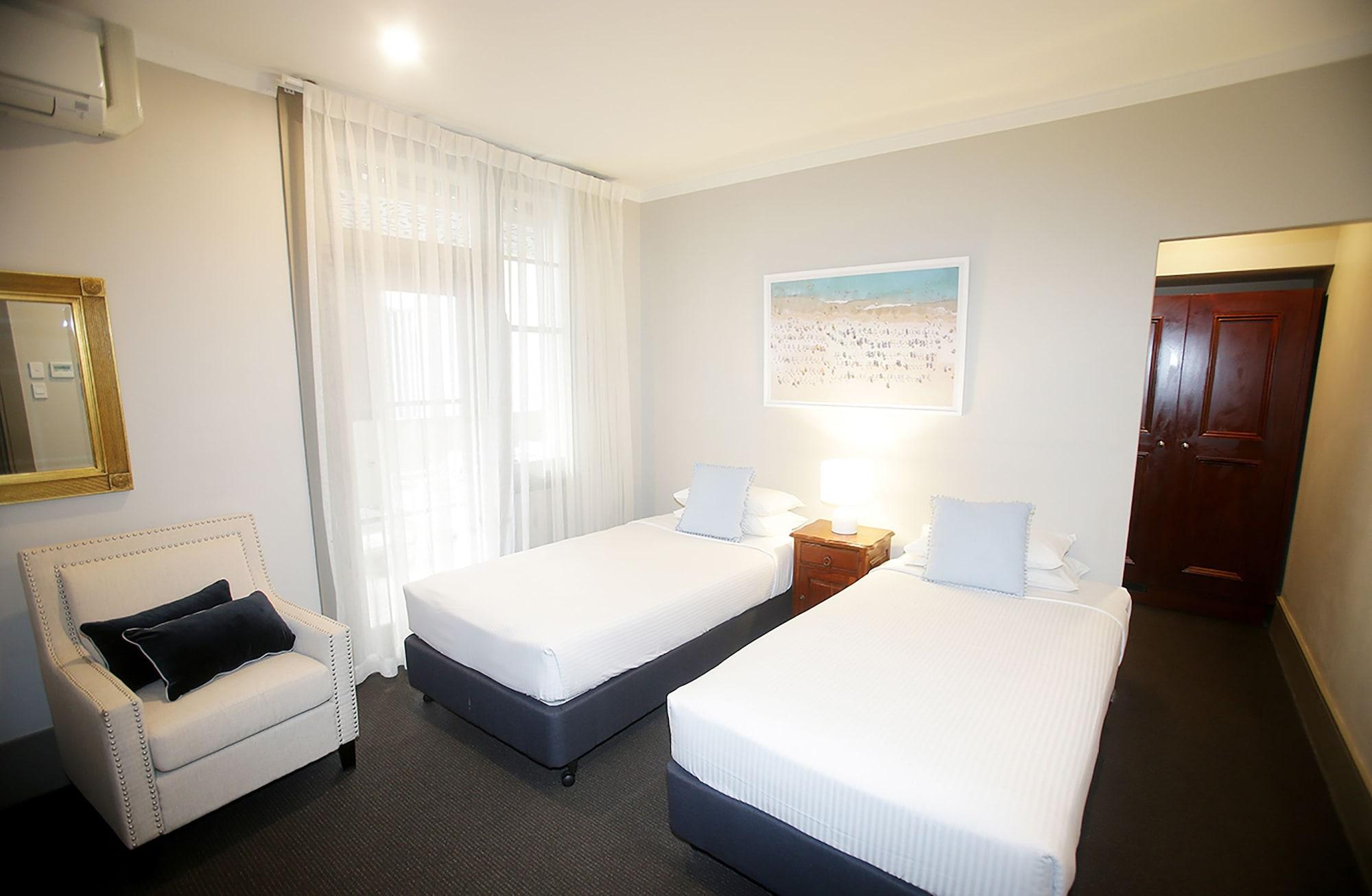 Bondi Hotel